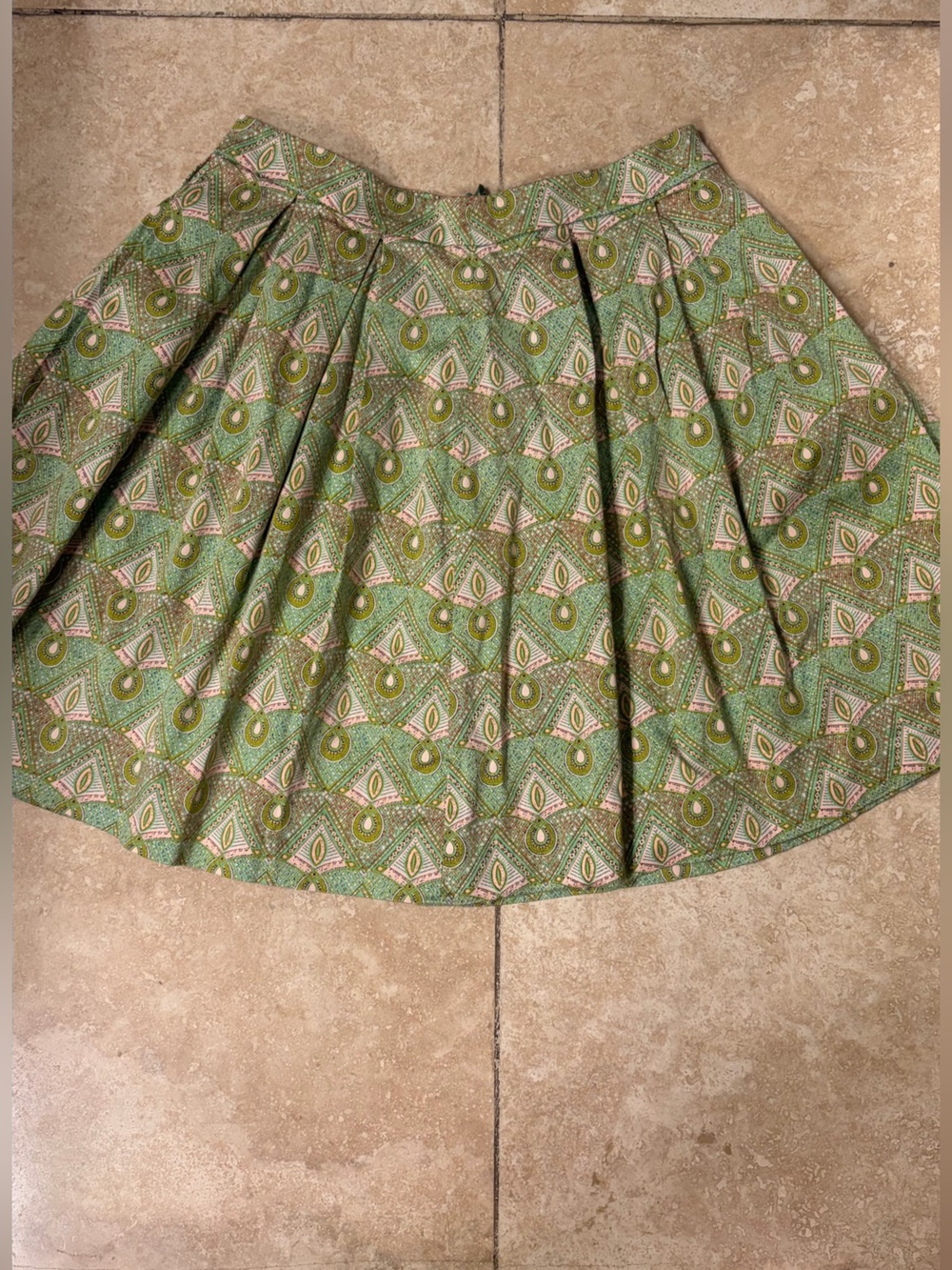 NWOT - Hallhuber - Green Patterned Pleated Skirt - M / 38